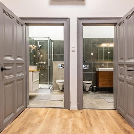 Deluxe Kazincy Apartment In The Heart Of Budapest Esterno foto
