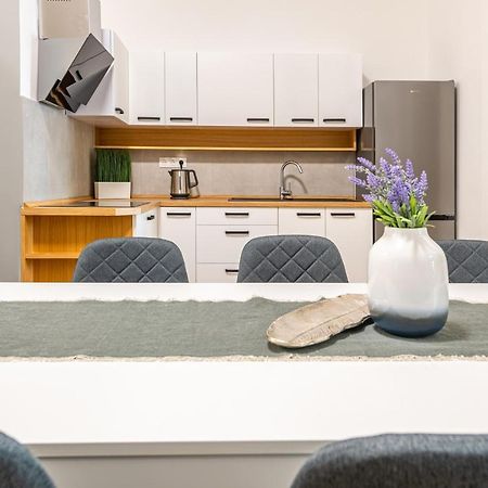 Deluxe Kazincy Apartment In The Heart Of Budapest Esterno foto