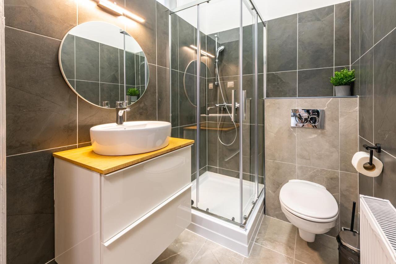 Deluxe Kazincy Apartment In The Heart Of Budapest Esterno foto